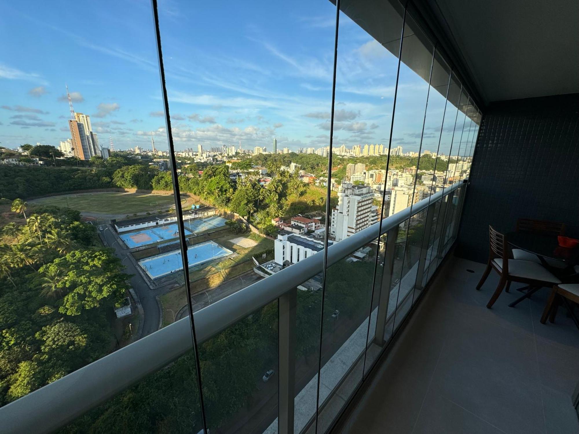 Apartamento Class Bc1805 Pe Na Areia Barra Ondina Salvador