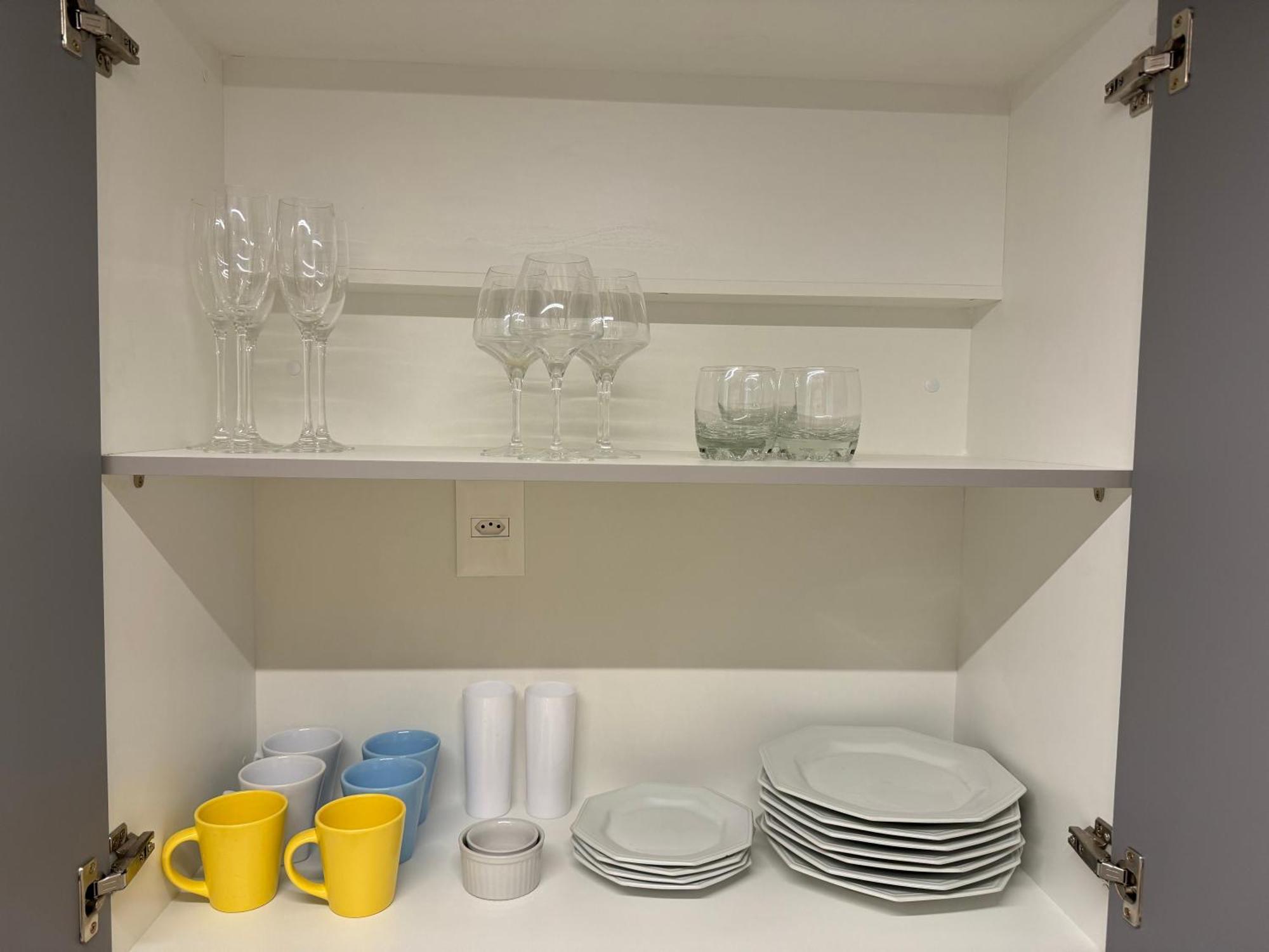 Apartamento Class Bc1805 Pe Na Areia Barra Ondina Salvador